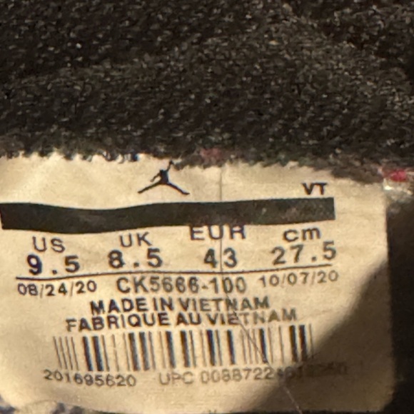 Nike Air Jordan 1 AJ1 Retro High Fearless red white blue Patent CK5666-100 9..5 - Picture 12 of 12